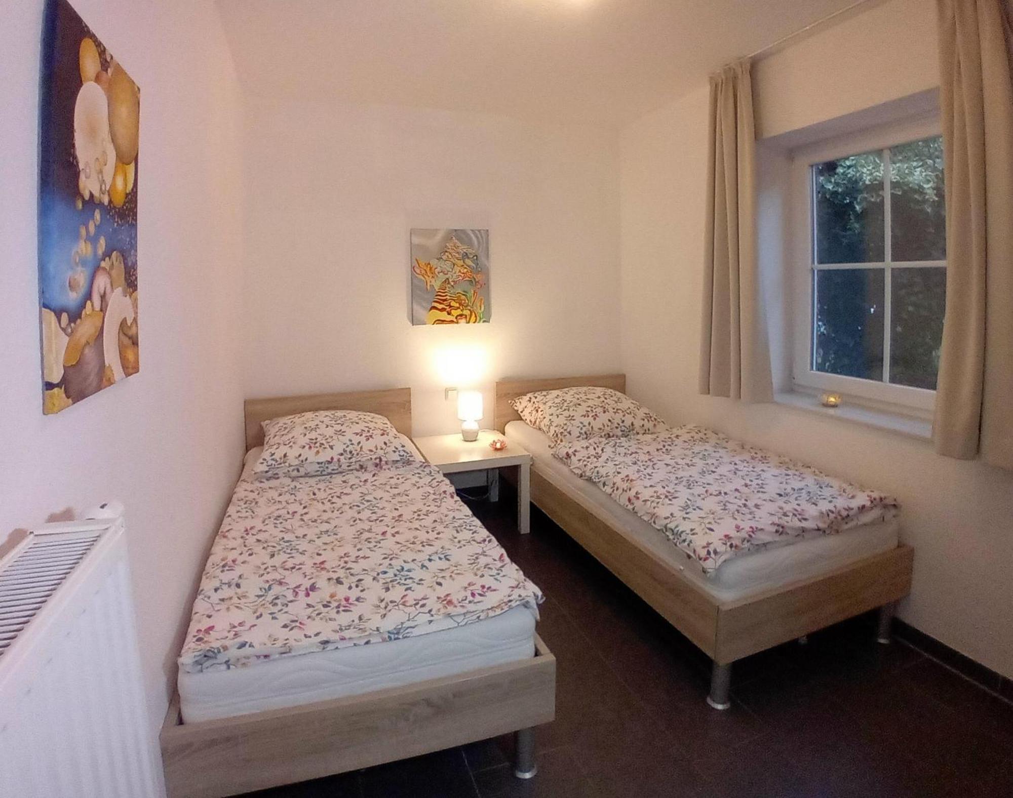 Hummel Hummel Apartment Greetsiel Bagian luar foto